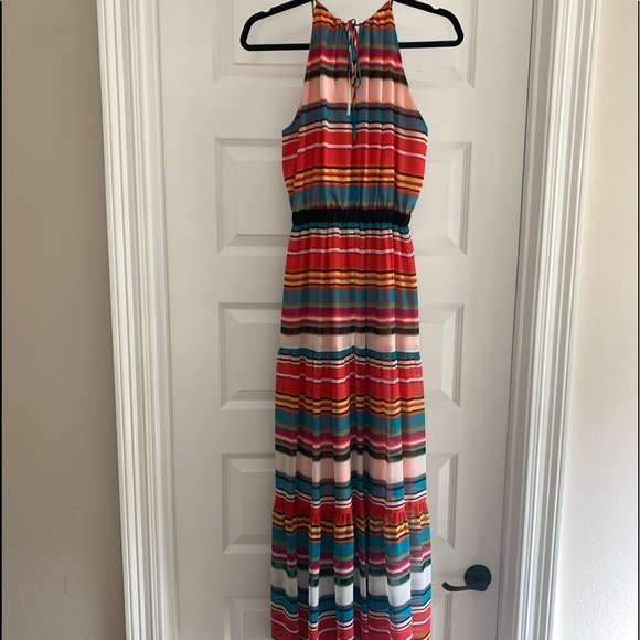 Festive maxi dress - Picture 2 of 5